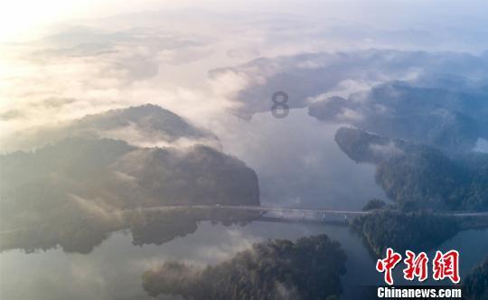 起亚k2两厢怎么样游戏画面